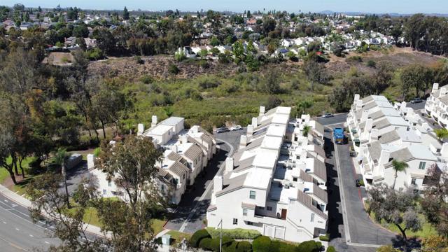 6140 Calle Mariselda, San Diego CA: https://media.crmls.org/mediaz/12d8aec2-fc2a-481e-8ff8-8b7d7699f131.jpg