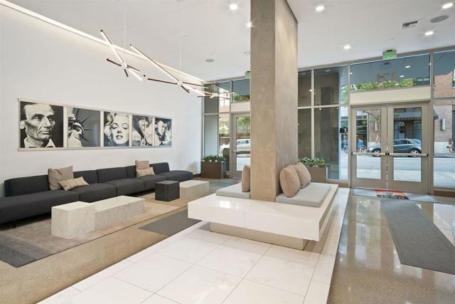 321 10th ave, San Diego CA: https://media.crmls.org/mediaz/12d95c0b-8a3d-4923-b1ef-505f2a9fa515.jpg