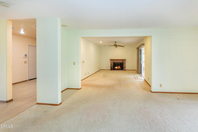 2060 Olga Street, Oxnard CA: https://media.crmls.org/mediaz/12da037d-e17c-4db0-8c5d-96e8eba0db5c.jpg