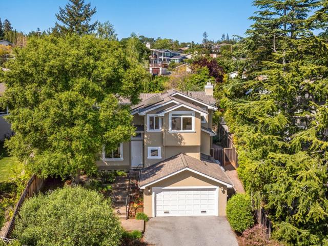992 Lakeview Way, Redwood City CA: https://media.crmls.org/mediaz/12da8671-73f8-4b2d-8422-ad0a979acf83.jpg