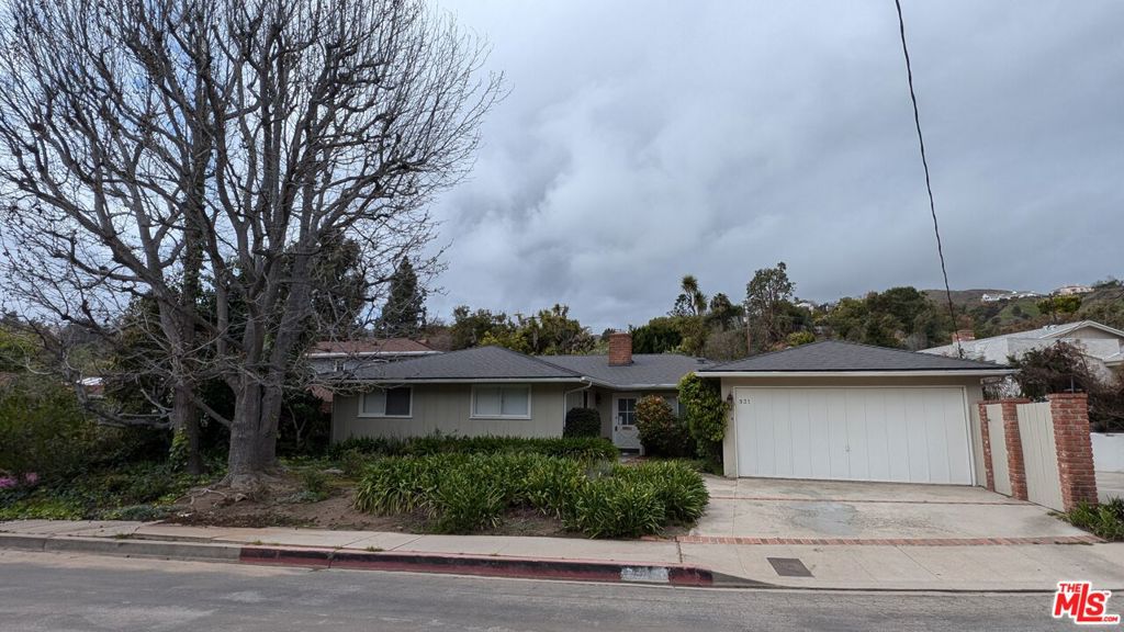 931 Las Pulgas Road