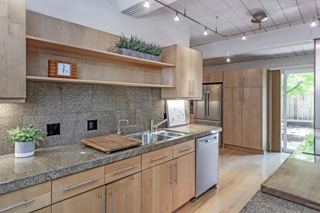 19269 De Havilland Drive, Saratoga CA: https://media.crmls.org/mediaz/12db8be7-0714-4e76-a9f3-79a1a5f5f103.jpg