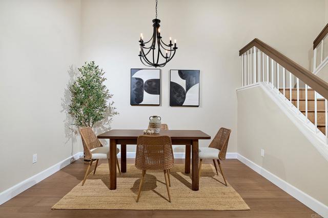 Detail Gallery Image 6 of 28 For 3045 Greenwich St, Carlsbad,  CA 92010 - 4 Beds | 2/1 Baths