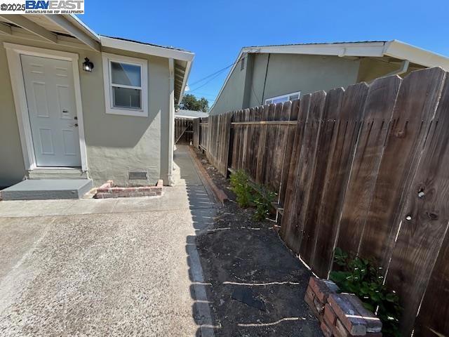 513 Putnam St, Antioch CA: https://media.crmls.org/mediaz/12de4e84-700d-46b3-be05-e39cec9e3883.jpg