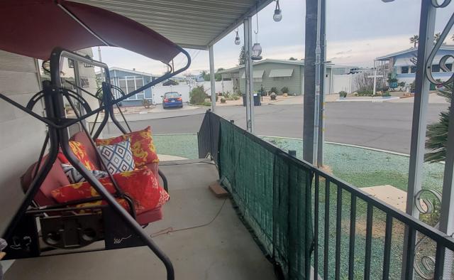 Detail Gallery Image 11 of 43 For 26056 Butterfly Palm Dr, Homeland,  CA 92548 - 2 Beds | 2 Baths