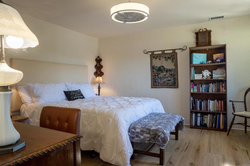 969 Viletta Drive - photo 18