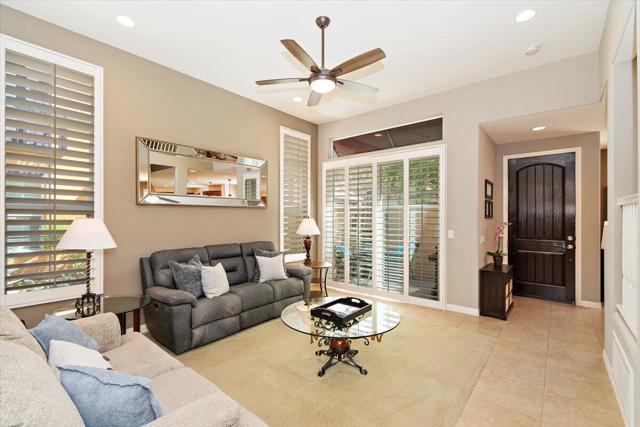 Image 8 of 51 For 52190 Desert Spoon Court