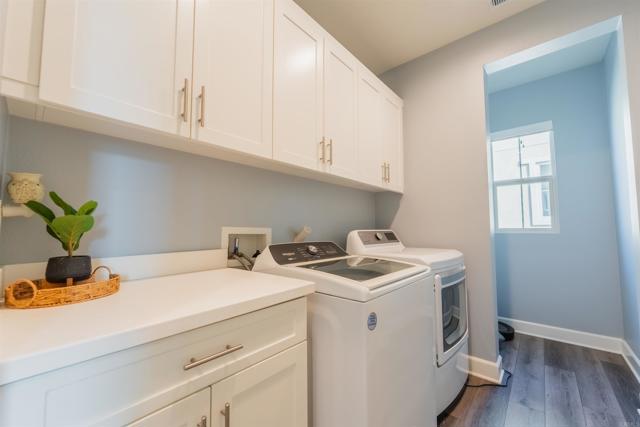 Detail Gallery Image 11 of 27 For 1127 Calle Pilares, Chula Vista,  CA 91913 - 4 Beds | 3/1 Baths