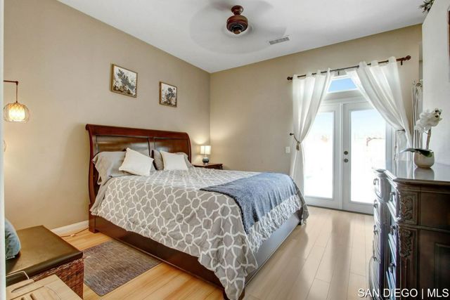 72400 Cactus DR, Palm Desert CA: https://media.crmls.org/mediaz/12e34574-c7e0-420e-b208-8bef406124b4.jpg