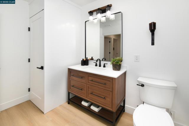 2101 Golden Rain, Walnut Creek CA: https://media.crmls.org/mediaz/12e34a94-ae32-469d-bfe9-bbc3184154d3.jpg