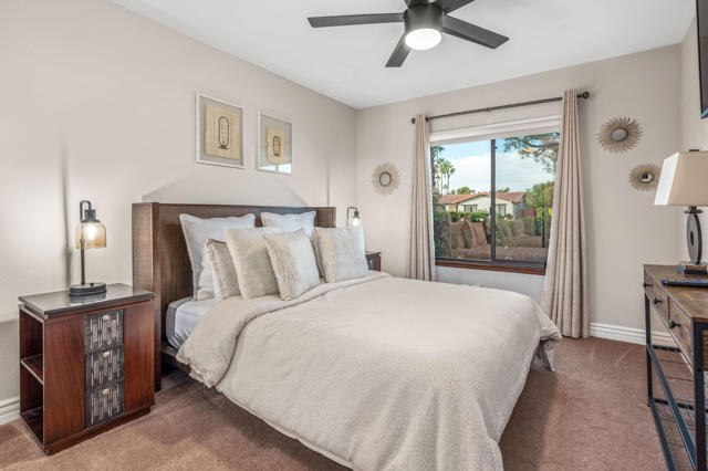 1289 E Caleta Way, Palm Springs CA: https://media.crmls.org/mediaz/12e43197-5f72-4854-9582-b5944df85d5e.jpg