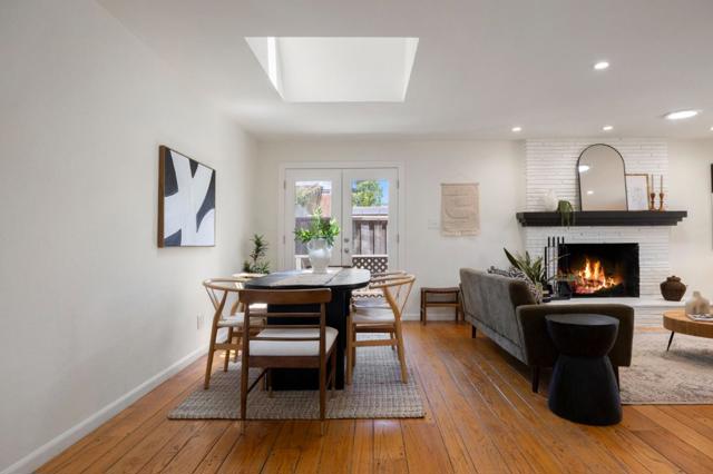 934 Hickory Way, Fremont CA: https://media.crmls.org/mediaz/12e469da-9442-4302-a1e5-2d60aaf0d3e8.jpg
