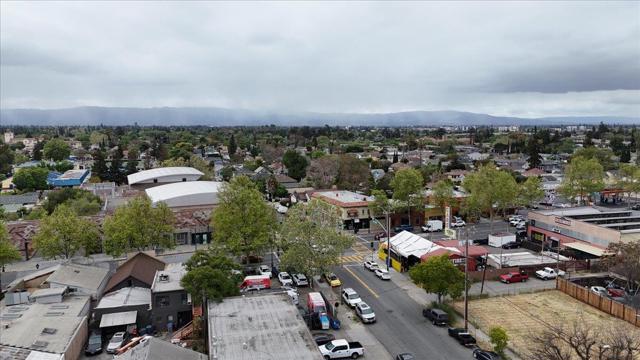 895 S 2nd Street, San Jose CA: https://media.crmls.org/mediaz/12e49793-889a-4fe3-b21c-78e41fd81c64.jpg