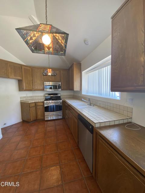 Detail Gallery Image 8 of 33 For 705 Island View Cir, Port Hueneme,  CA 93041 - 2 Beds | 2 Baths