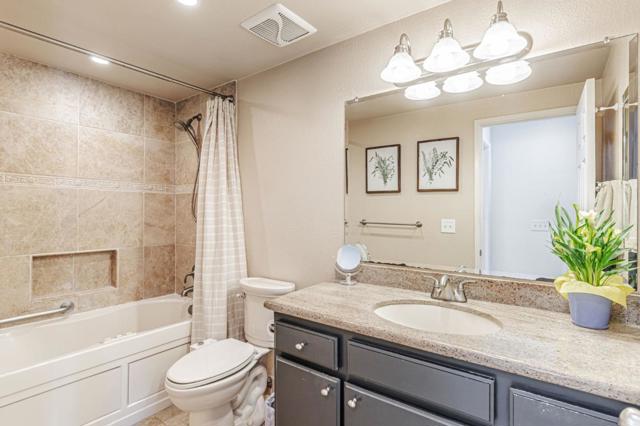 775 Williamsburg Way, Gilroy CA: https://media.crmls.org/mediaz/12e58eee-85de-4e1e-b41d-2f1fd118fe60.jpg