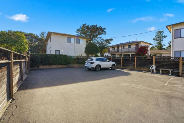 167 El Dorado Street, Monterey CA: https://media.crmls.org/mediaz/12e68bcd-d41f-40cd-b743-75df8df890b7.jpg