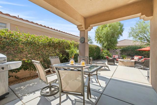 81673 Avenida Alturas, Indio CA: https://media.crmls.org/mediaz/12e6f4b6-f167-431a-97fe-7e3216721458.jpg