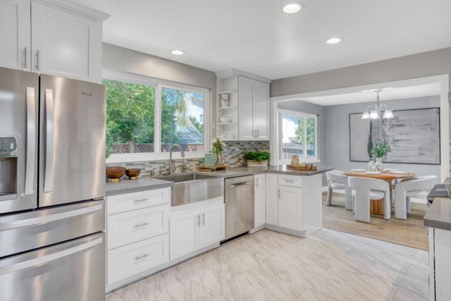 3530 Carlsbad Court, Pleasanton CA: https://media.crmls.org/mediaz/12e75929-82f2-4ce4-8ff3-1e9c3cf6950c.jpg