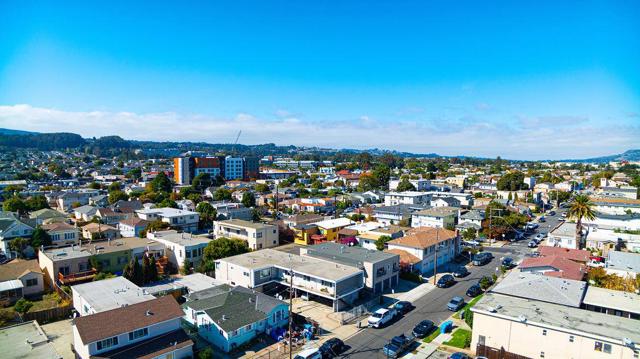 669 Masson Avenue, San Bruno CA: https://media.crmls.org/mediaz/12e82177-a242-46d5-9fae-786ee0cd887e.jpg