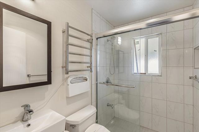 7381 Furlong Avenue, Gilroy CA: https://media.crmls.org/mediaz/12e95403-f919-4ace-81ee-34e0e85dc890.jpg