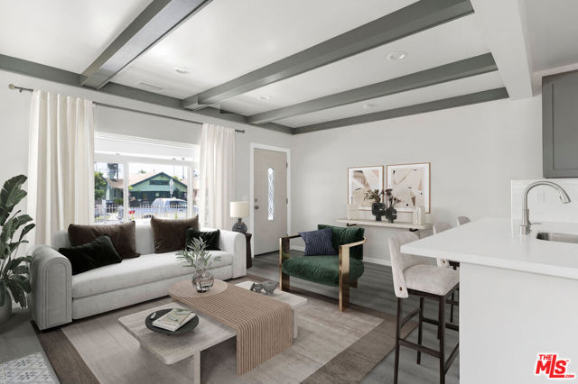 1507 W 50TH Street, Los Angeles CA: https://media.crmls.org/mediaz/12eae253-836a-4a06-9b3a-b1ed25af4dc7.jpg