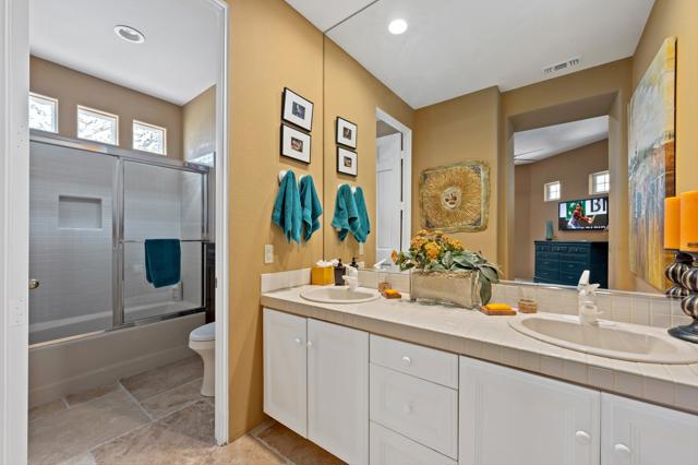 79885 Liga, La Quinta CA: https://media.crmls.org/mediaz/12eb2804-927b-4add-b7d4-4e874919adb4.jpg
