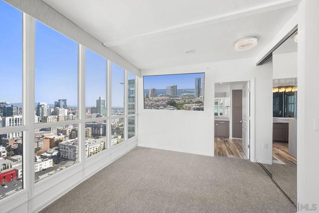 555 Front Street, San Diego CA: https://media.crmls.org/mediaz/12ebd3a7-0189-4946-ace7-665e41b87306.jpg
