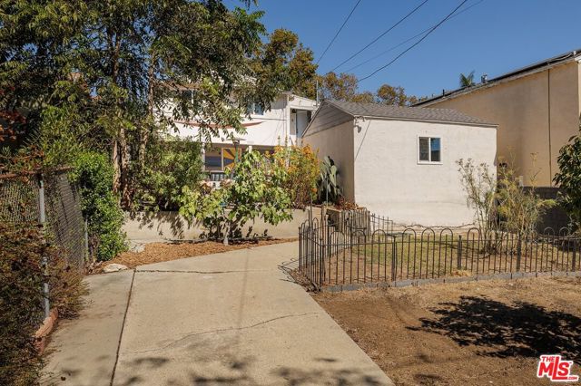 5368 Oakland Street photo 23