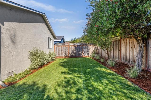 140 Palm Beach Avenue, El Granada CA: https://media.crmls.org/mediaz/12ed92f9-9080-49ae-89c8-1e5eb1daa645.jpg