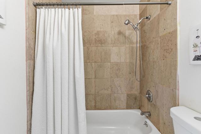 4783 Capay Drive, San Jose CA: https://media.crmls.org/mediaz/12eda49e-6170-4974-a293-5c58311c59a4.jpg