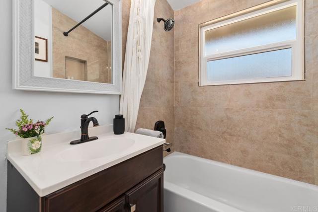 Home for Sale in Vista