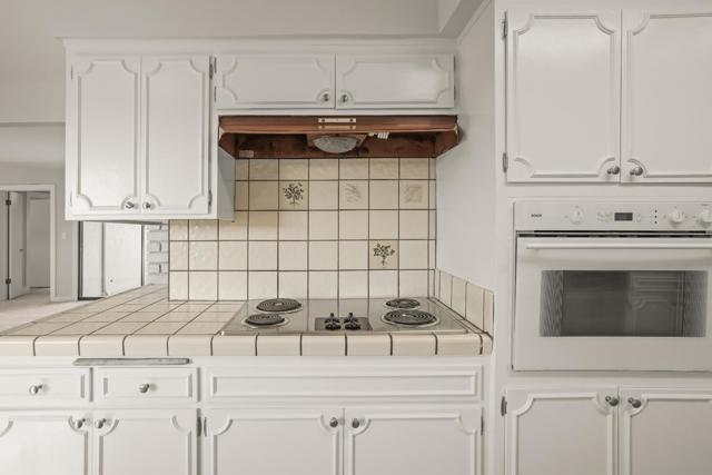 79 Muth Drive, Orinda CA: https://media.crmls.org/mediaz/12ee4760-3593-4638-8364-241ce5d0c38b.jpg