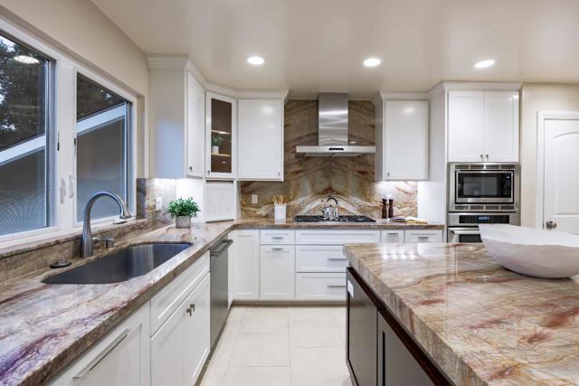 23171 Mora Glen Drive, Los Altos CA: https://media.crmls.org/mediaz/12ef5df3-f201-4534-bf28-08db5196a2d5.jpg