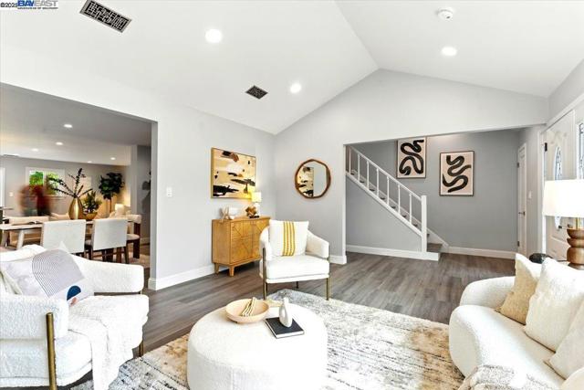 590 Cherry Ave, San Bruno CA: https://media.crmls.org/mediaz/12f0a92d-8a28-45cd-ae36-52baf7f4fae7.jpg
