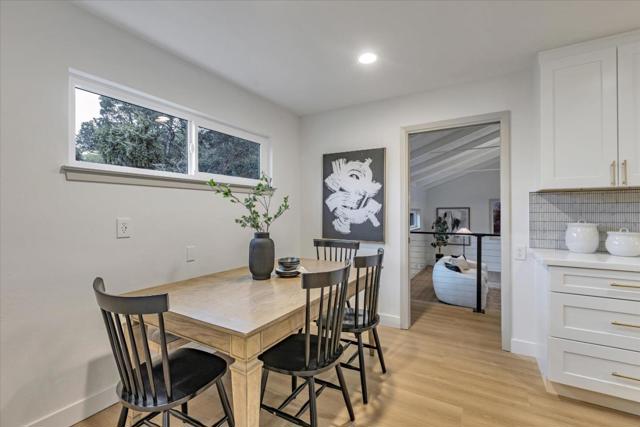 2845 Brittan Avenue, San Carlos CA: https://media.crmls.org/mediaz/12f0fc2e-6d29-41a1-802b-bfe9bcc9f2e4.jpg