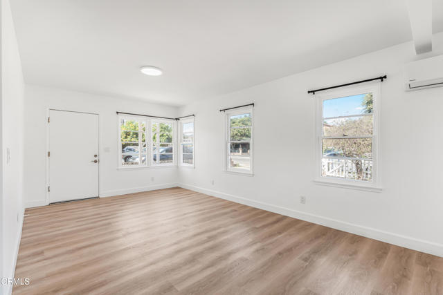Detail Gallery Image 4 of 13 For 234 S 12th St, Santa Paula,  CA 93060 - 3 Beds | 1 Baths