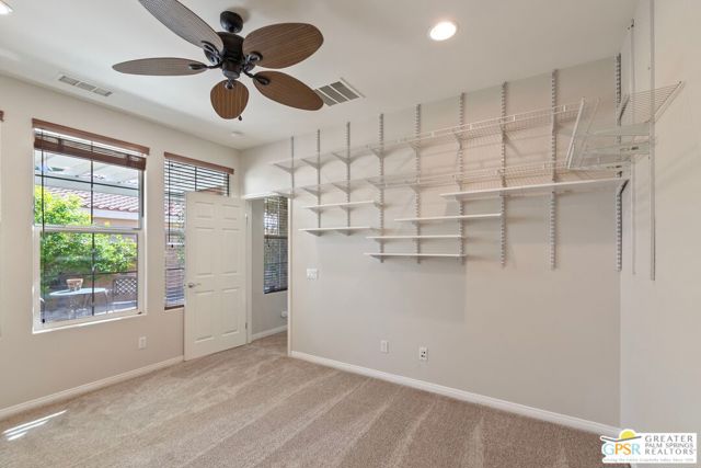 Image 32 of 40 For 81295 Jasmine Court
