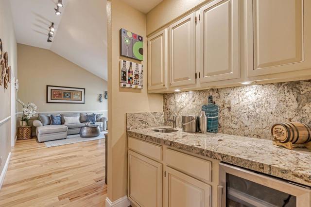 3187 High Meadow Lane, San Jose CA: https://media.crmls.org/mediaz/12f275d5-851f-4489-892b-5def8c5bb547.jpg