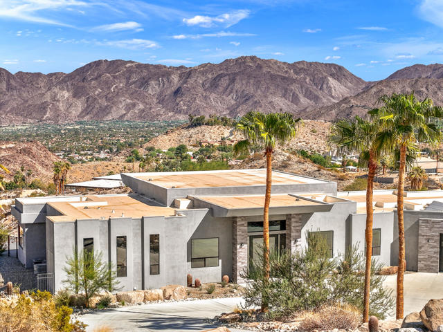 Image 63 of 65 For 71260 Oasis Trail