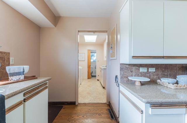 12 Mesa Del Sol, Salinas CA: https://media.crmls.org/mediaz/12f2bf2e-ac09-4de0-ab9f-2583e4a0c1dd.jpg