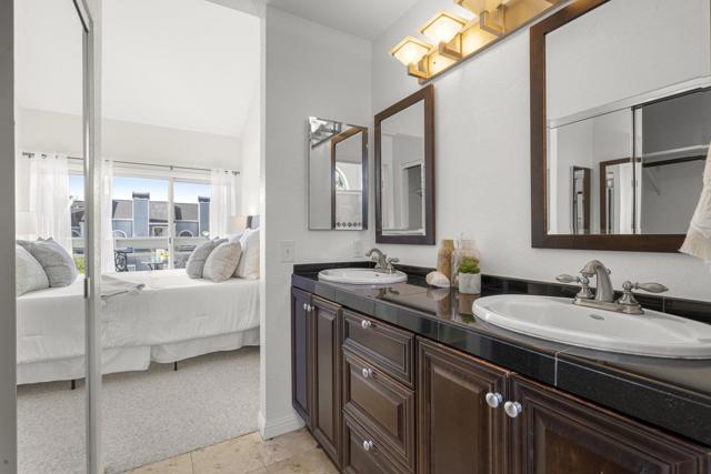 873 Boardwalk Place,  CA: https://media.crmls.org/mediaz/12f470ac-1f1f-468d-bd7c-c7c59a9c255b.jpg