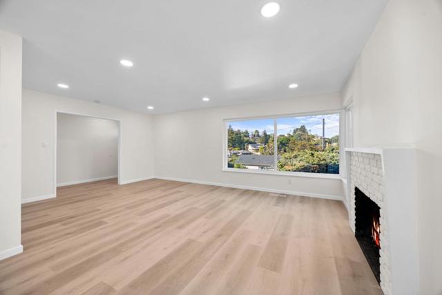 18631 Laredo Road, Castro Valley CA: https://media.crmls.org/mediaz/12f4ad76-2b91-4201-9b7a-5e698c45cd45.jpg