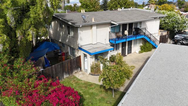 614 Beta Court, Campbell CA: https://media.crmls.org/mediaz/12f4bed2-127f-4191-8e79-d419737bd734.jpg
