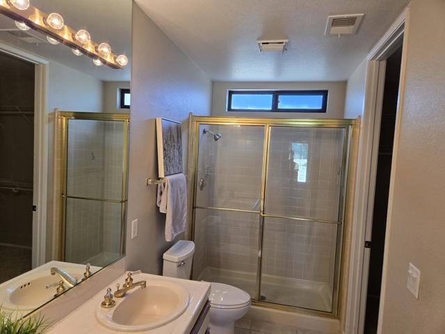 28710 Desert Princess Drive, Cathedral City CA: https://media.crmls.org/mediaz/12f4df5e-5eb2-4990-a014-e4be1310ab0d.jpg