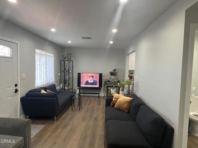 Image 3 of 17 For 790 Orange Grove Boulevard