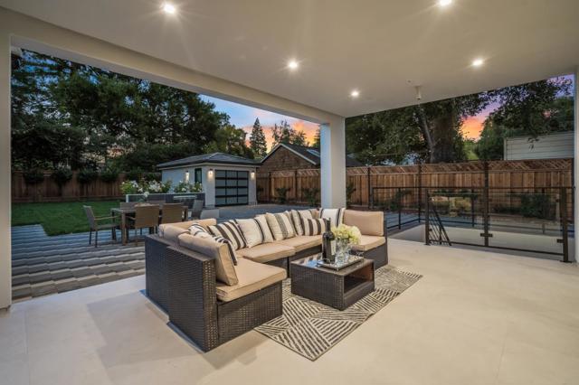 Image 41 of 46 For 543 Tennyson Avenue