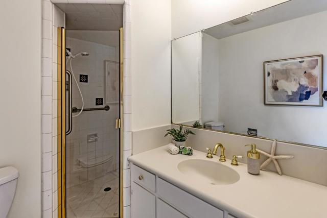 Image 17 of 28 For 640 Towle Place