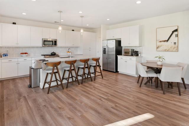 Detail Gallery Image 9 of 50 For 27776 Heritage Ln, Valley Center,  CA 92082 - 3 Beds | 2/1 Baths