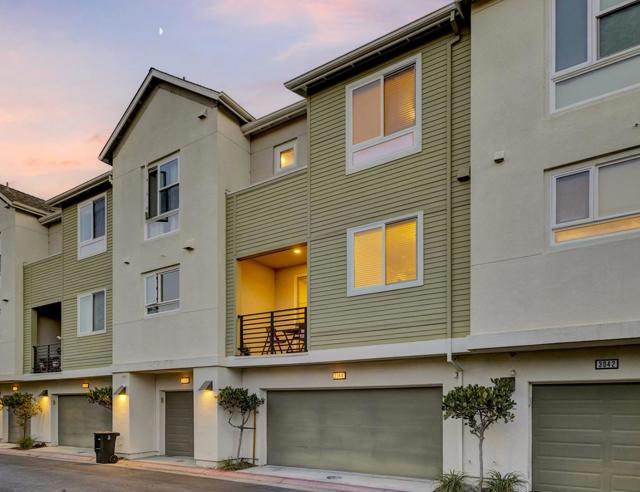 3044 Mawing Road, San Mateo CA: https://media.crmls.org/mediaz/12f939c8-9260-4e27-aa47-0f4eb9d75adc.jpg