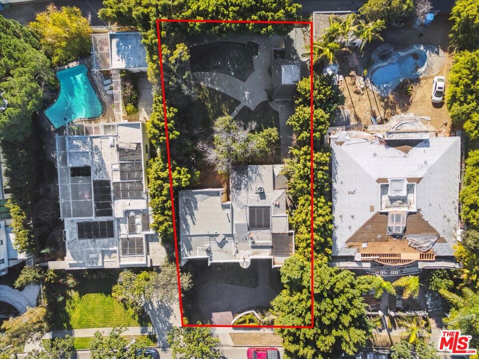 705 N Camden Drive